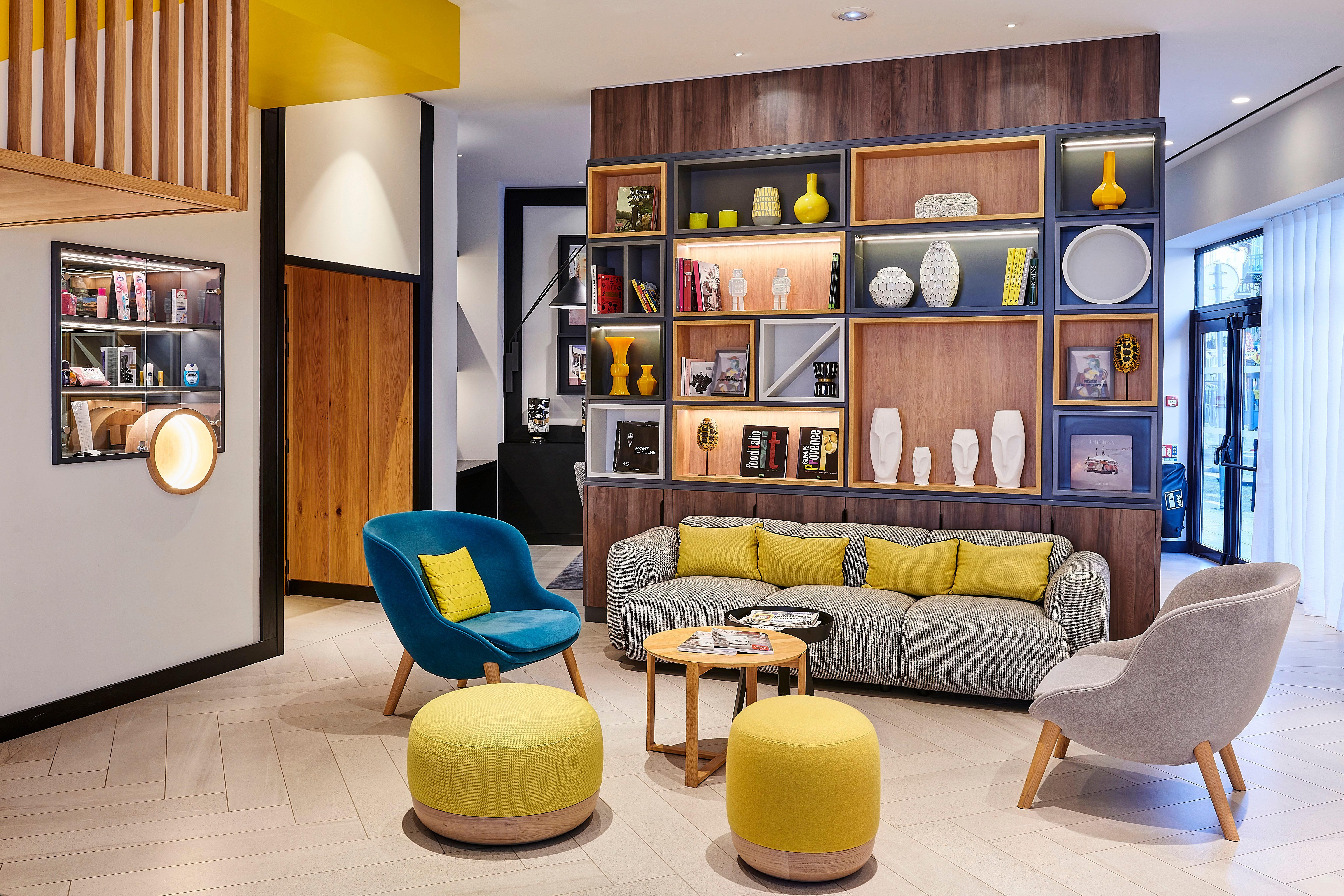 Hotel By Ihg 4*